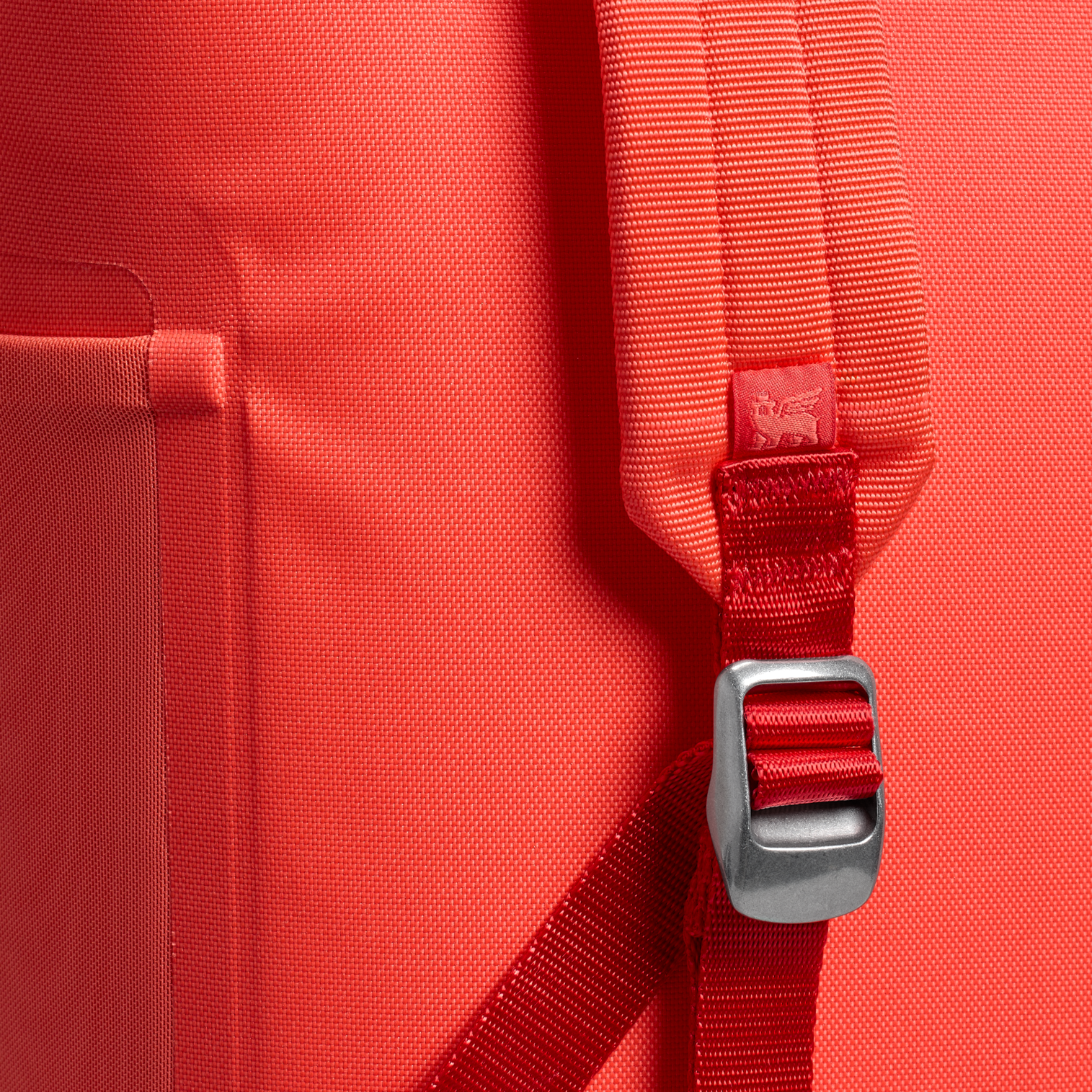 The All Day Madeleine Mini Cooler Backpack | 20 Can | 14 QT | 13.2 L - Image 9